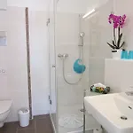 Apartament Amenity-garden-apartments