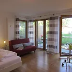 Apartman Amenity-garden-apartments *