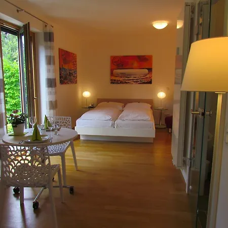 Amenity-garden-apartments