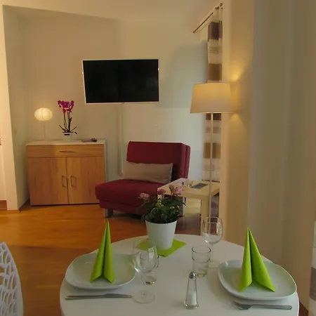 Appartement Amenity-garden-apartments