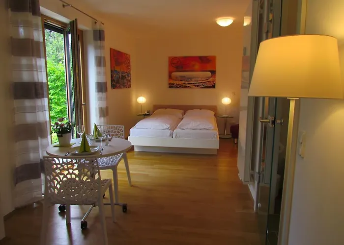 Amenity-garden-apartments